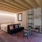 Διαμέρισμα In Riva Al Di Iseo Dependance Piano Terra