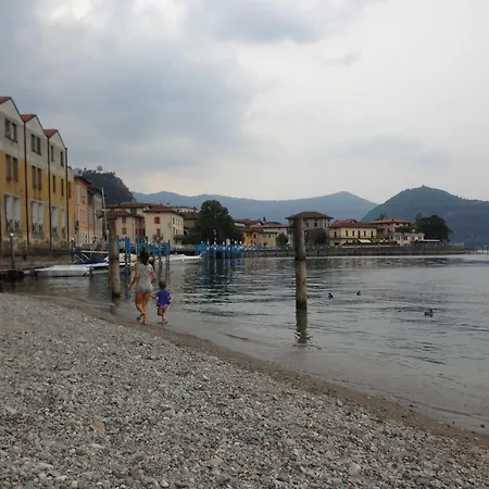 In Riva Al Di Iseo Dependance Piano Terra Daire