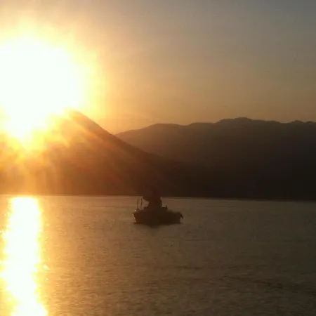 In Riva Al Di Iseo Dependance Piano Terra Daire Marone