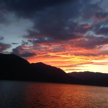 In Riva Al Di Iseo Dependance Piano Terra *